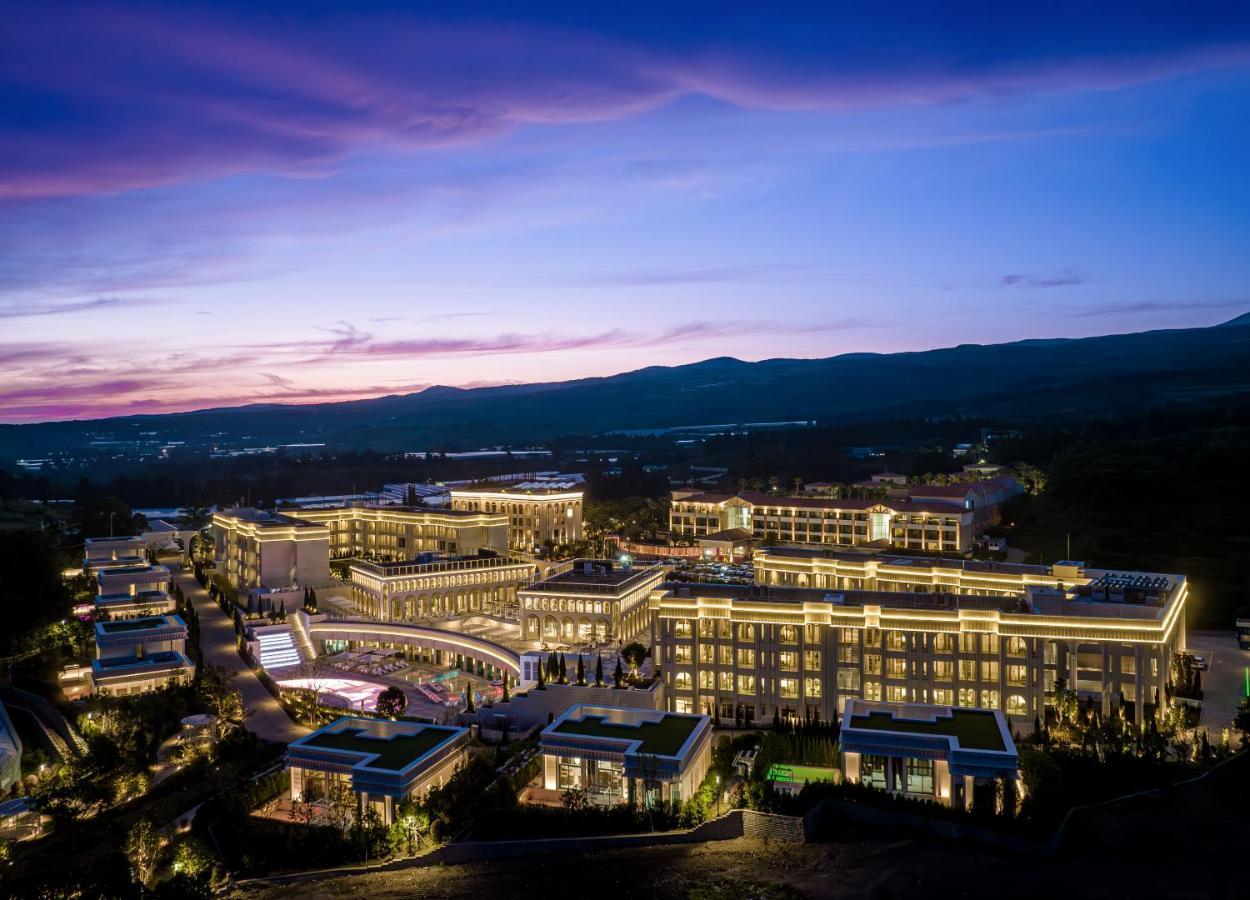 The Siena Resort Seogwipo Esterno foto